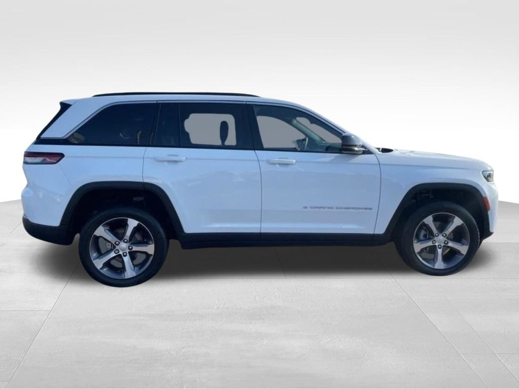 New 2026 Bright White Clearcoat Jeep Limited image 6