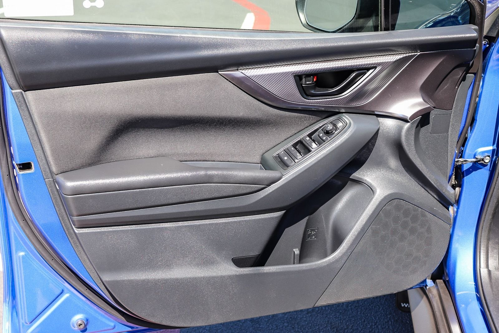 Used 2022 Blue Pearl Subaru Base image 26