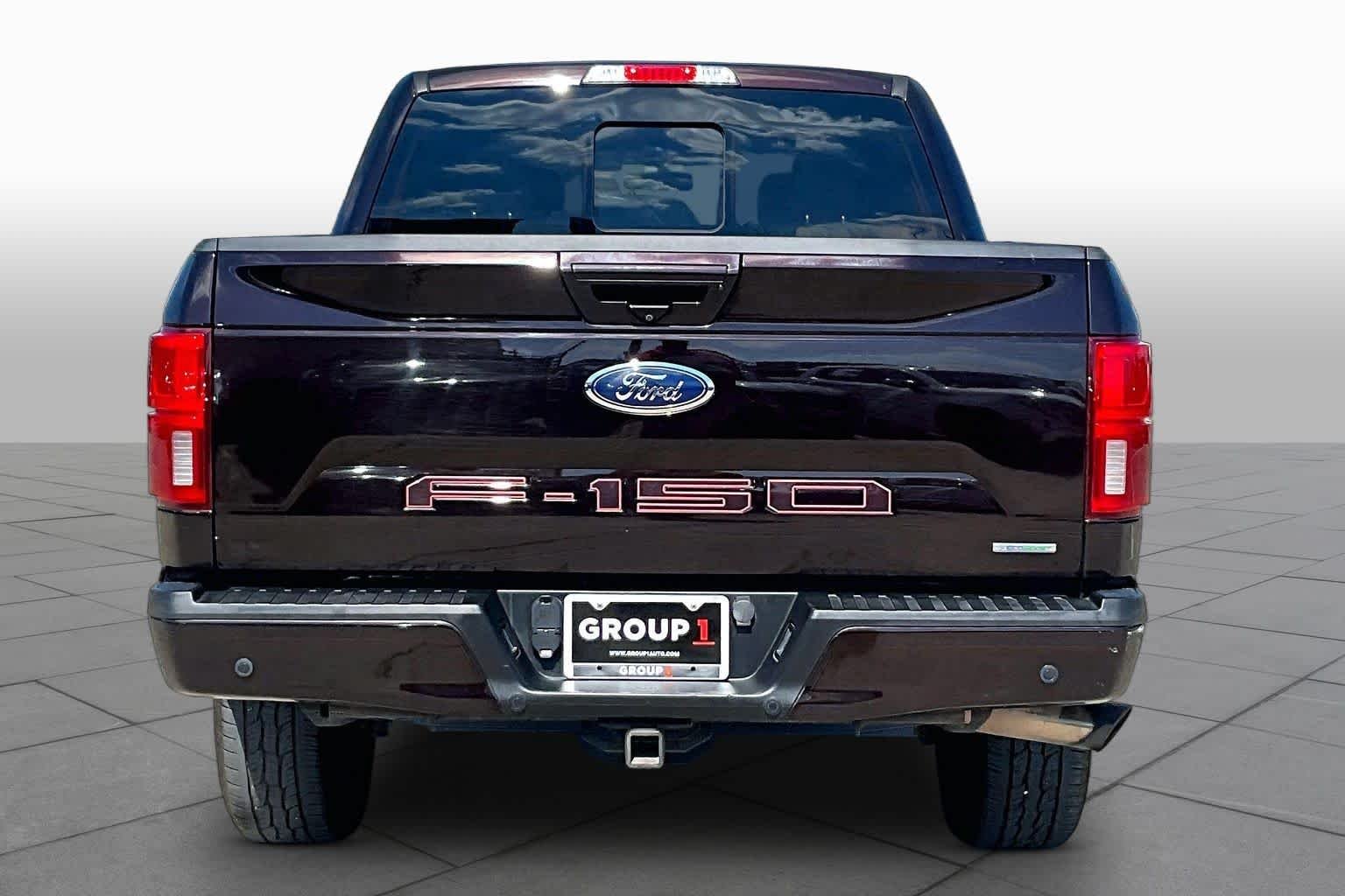 Used 2019 Magma Red Ford LARIAT image 5