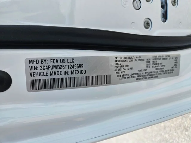 New 2026 Bright White Clear-Coat Exterior Paint Jeep Laredo image 30