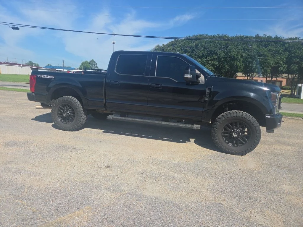 Used 2022 Black Ford Lariat image 11