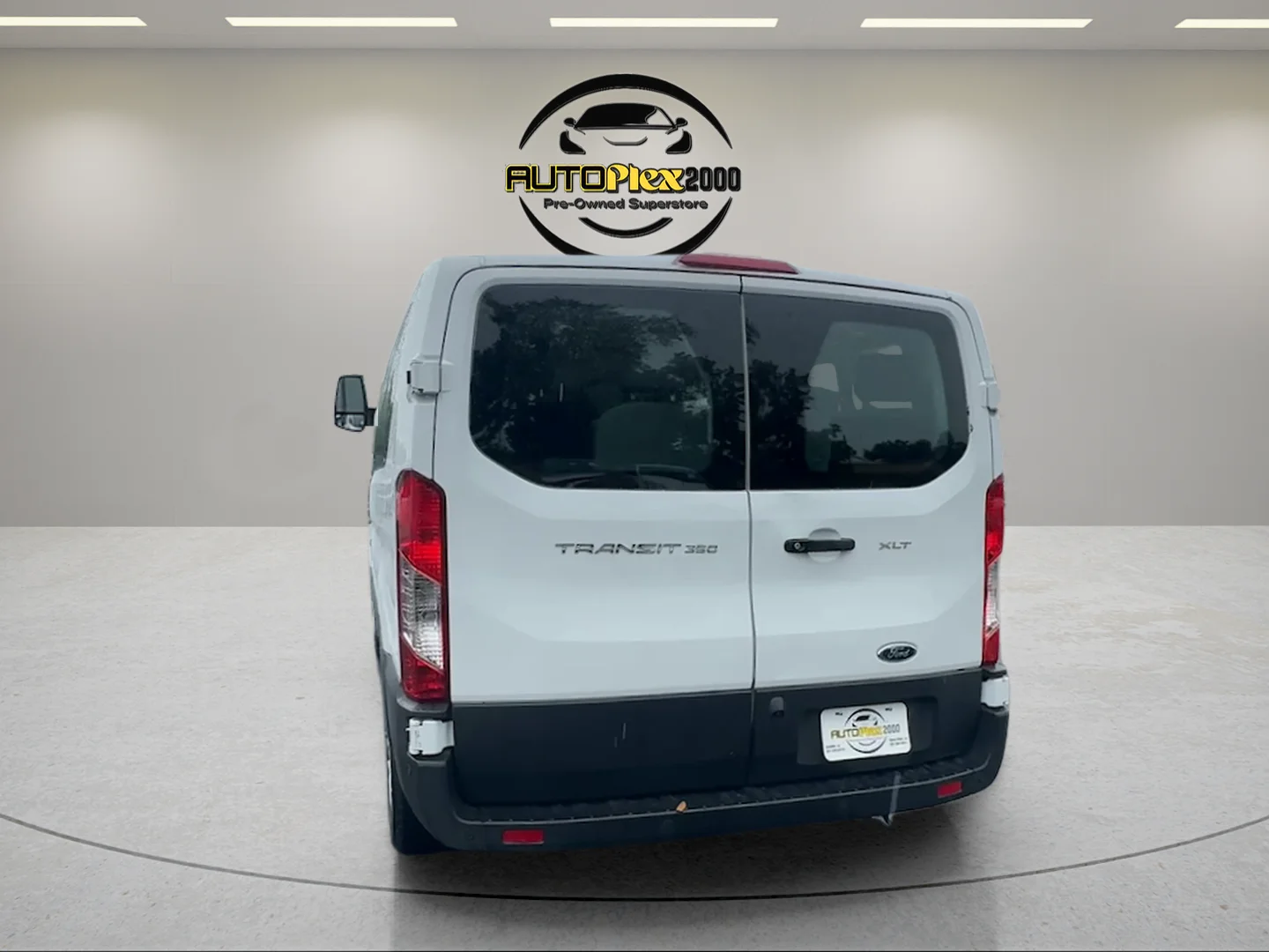 Used 2023 White Ford XLT image 6