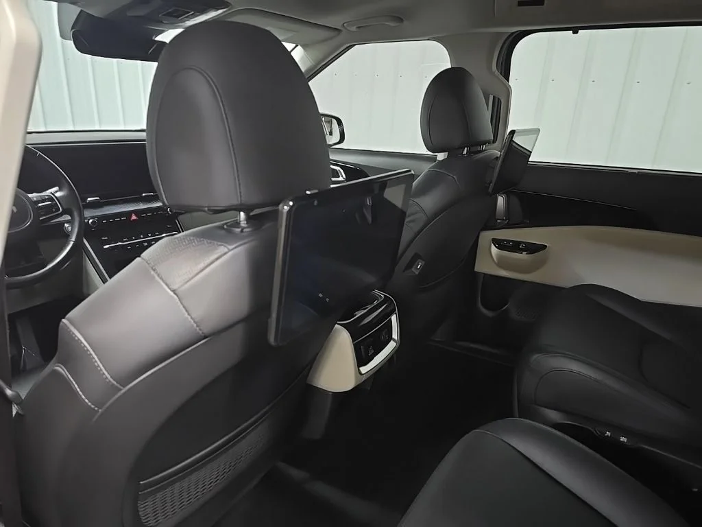 Used 2022 Gray Kia SX Prestige image 34