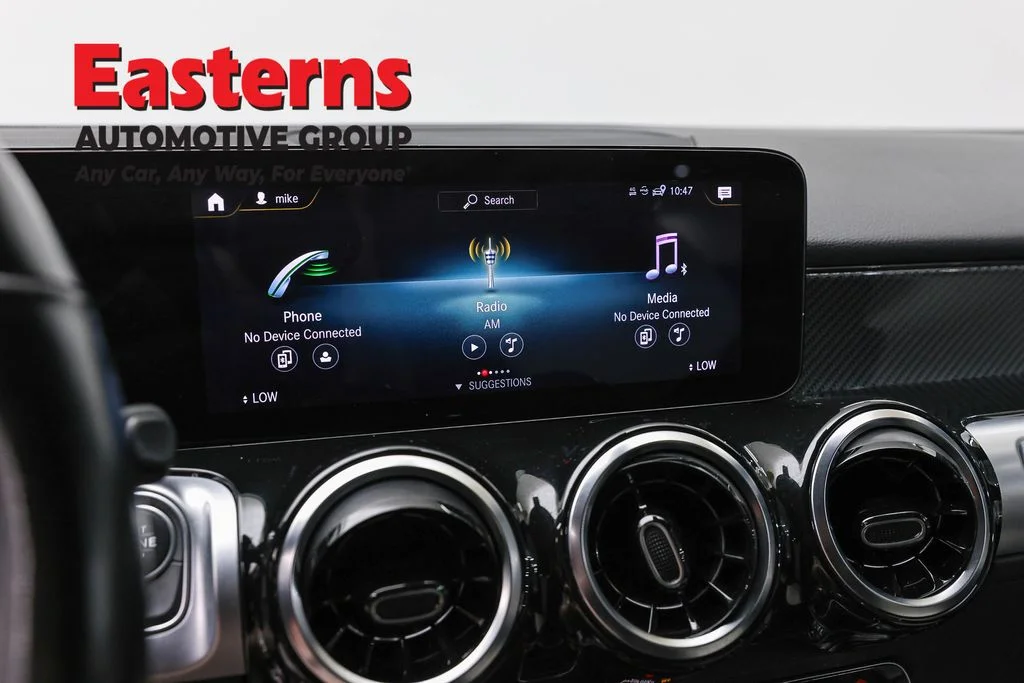 Used 2022 Black Mercedes-Benz GLB 250 image 18