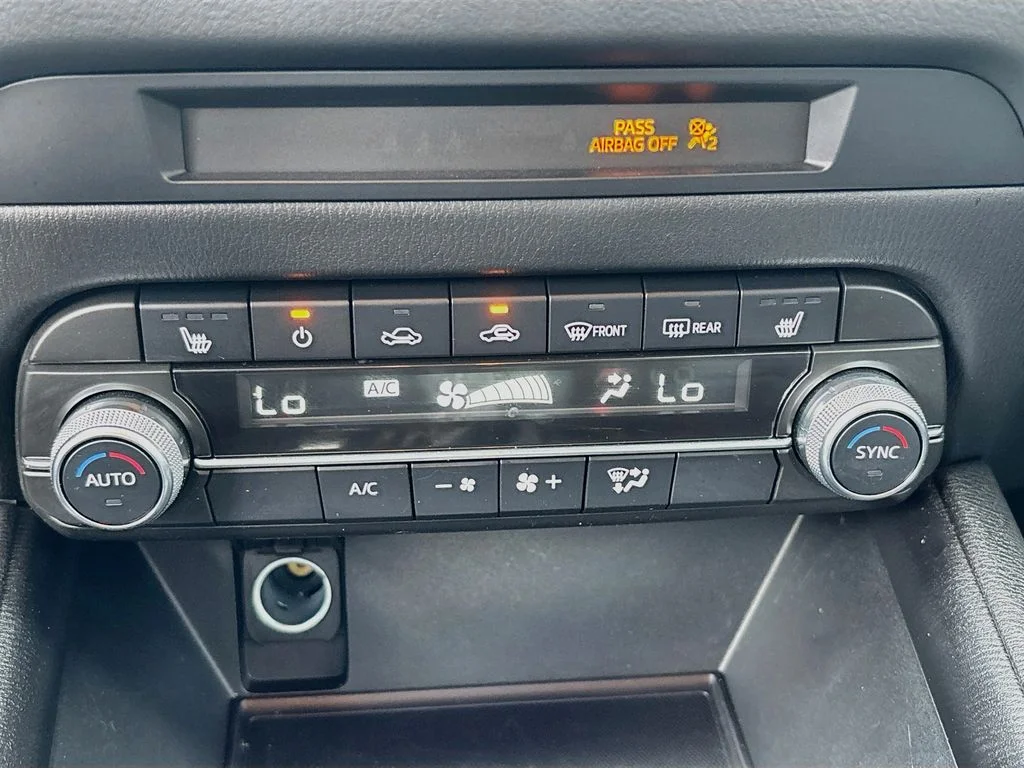 Used 2025 Quartz Metallic Mazda 2.5 S Preferred Package image 20