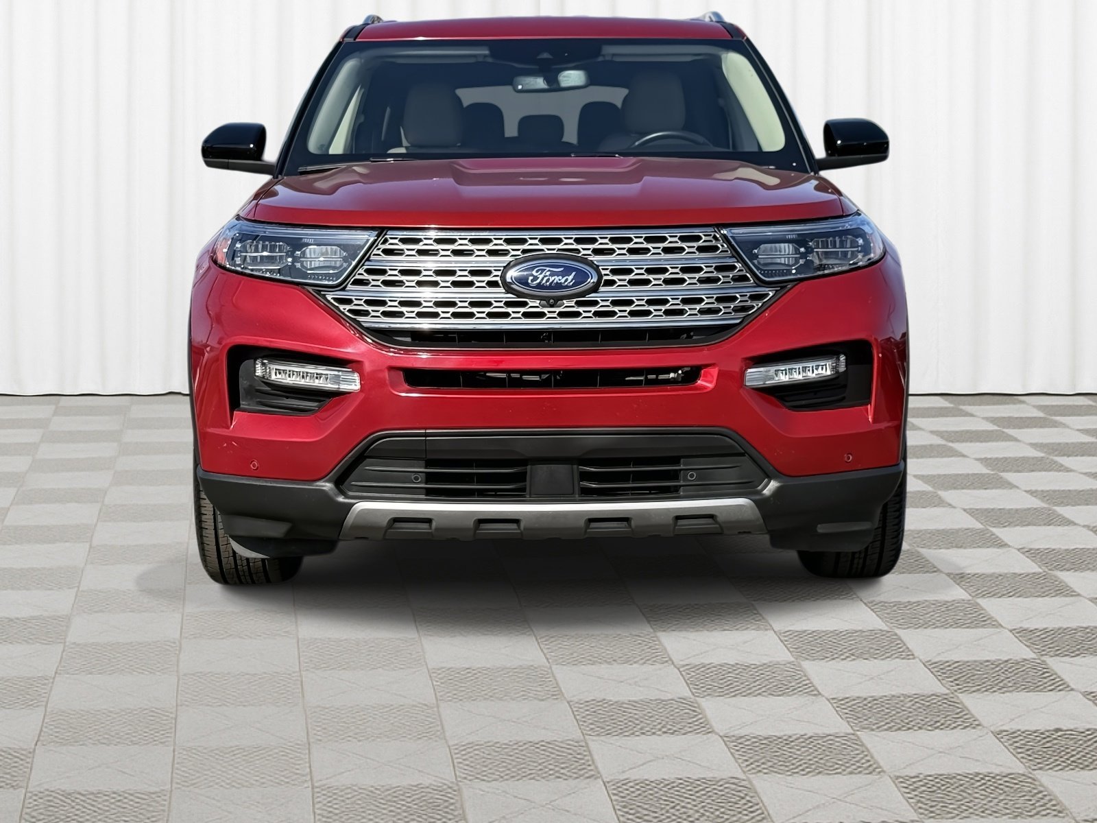 Used 2024 Rapid Red Metallic Tinted Clearcoat Ford Limited image 3
