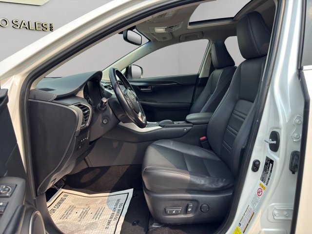 Used 2015 White Lexus  image 9