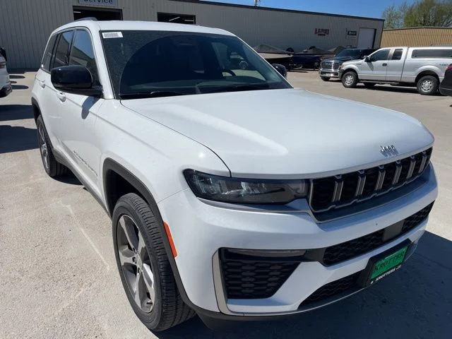 New 2026 Bright White Clearcoat Jeep Limited image 2