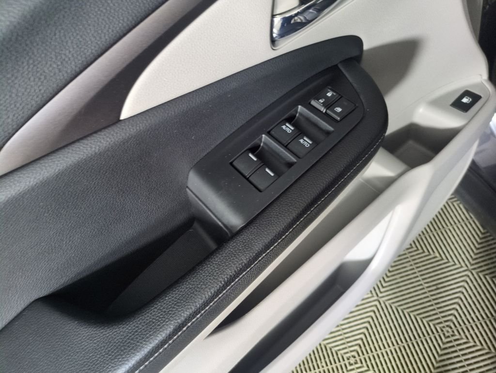 Used 2020  Honda RTL image 11