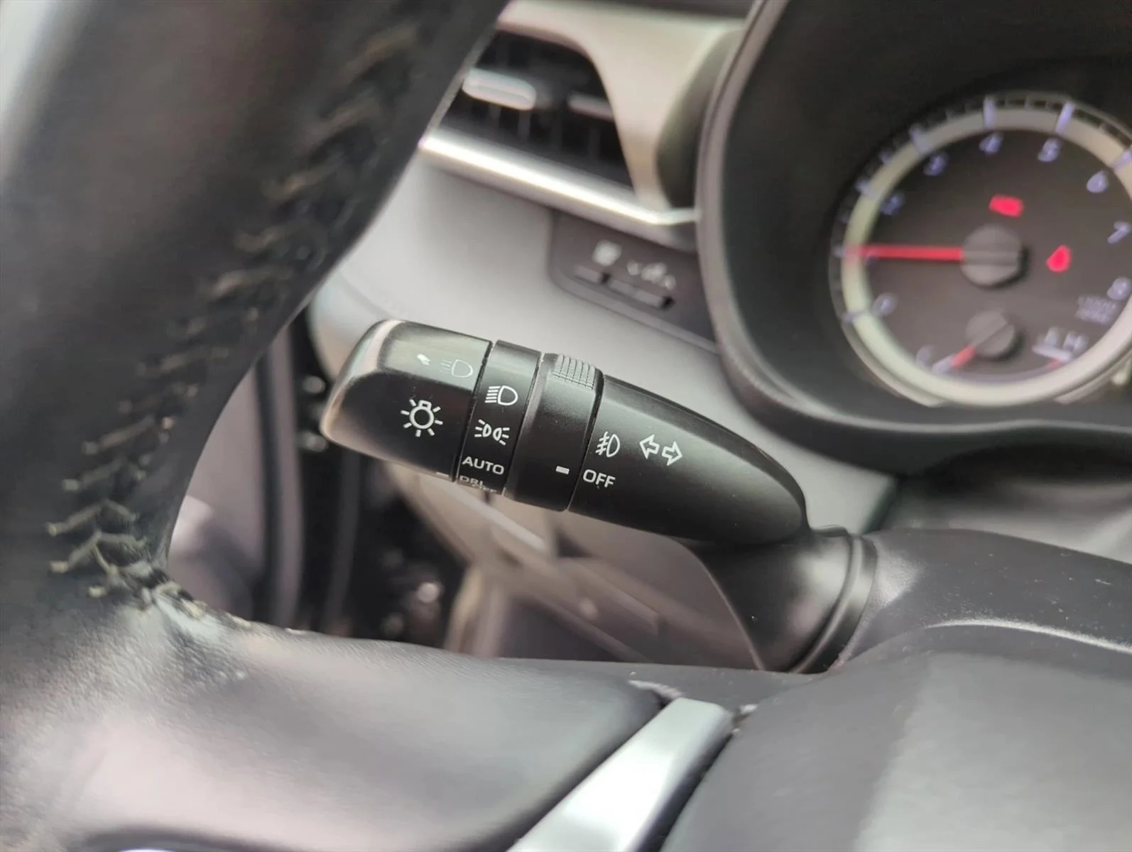 Used 2021 Midnight Black Metallic Toyota LE image 21