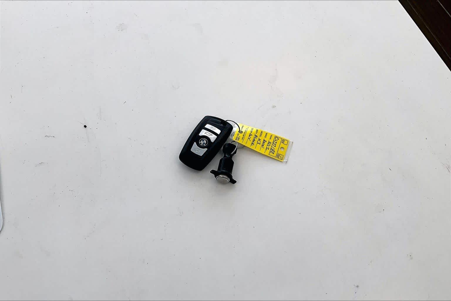 Used 2012 Black Sapphire Metallic BMW 35i image 13