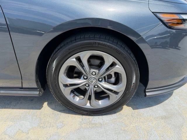 Used 2024 Gray Honda EX image 9