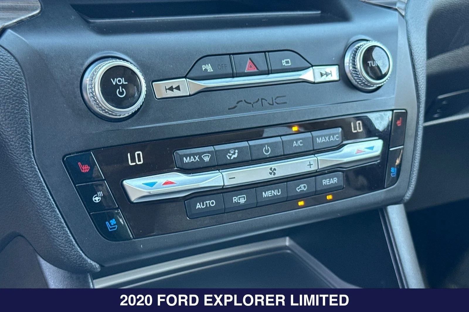 Certified Used 2020 White Metallic Ford Limited image 24