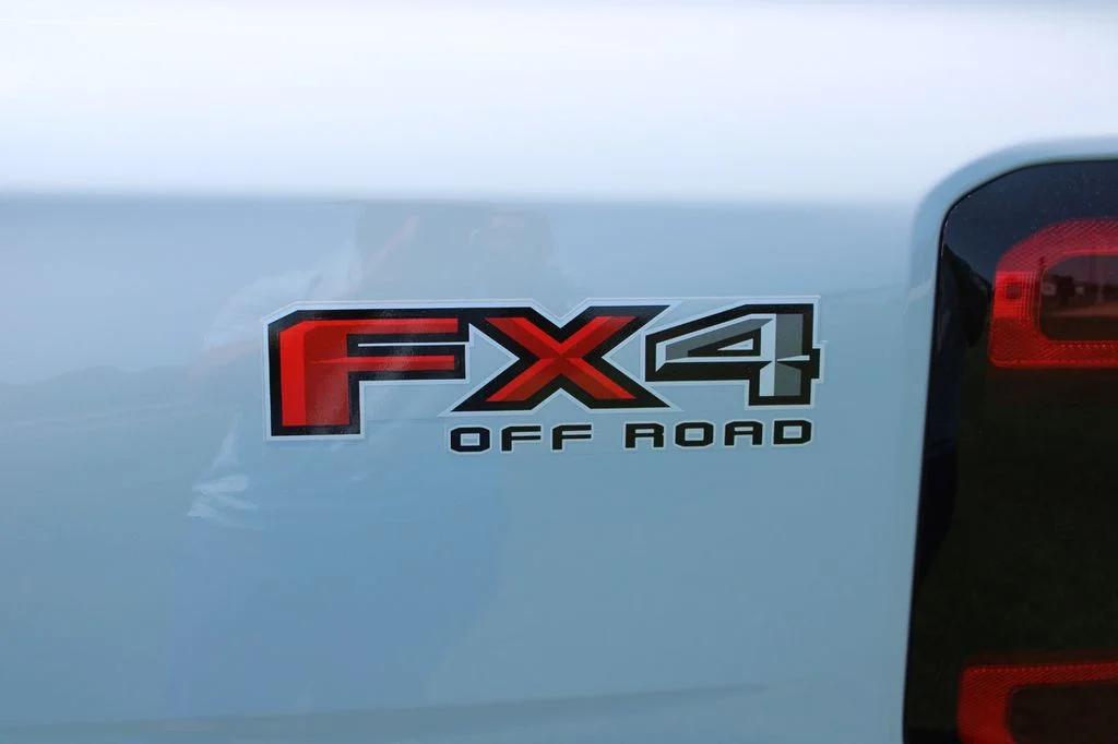 New 2026 Avalanche Ford XLT image 9