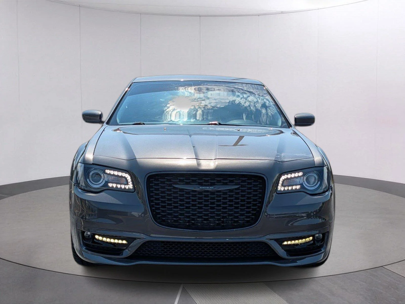 Used 2023 Granite Crystal Metallic Clearcoat Chrysler Touring L image 8