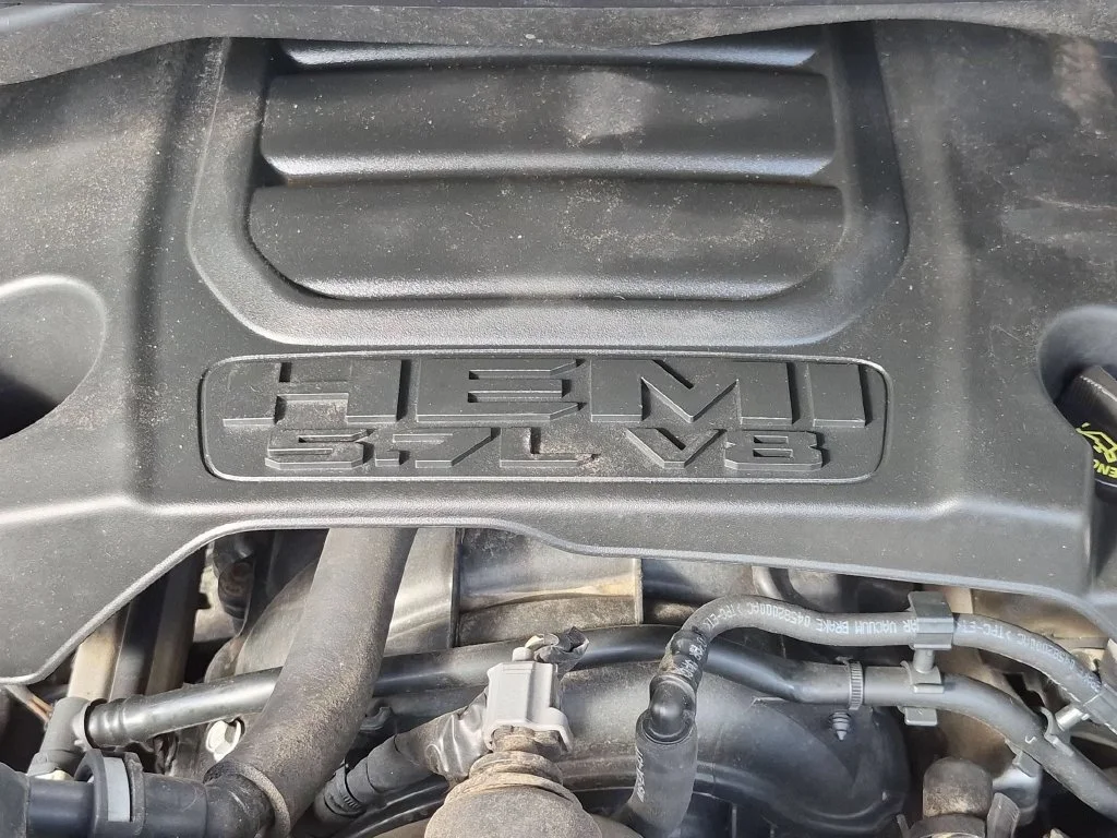 Used 2019 Silver Ram Big Horn/Lone Star image 28