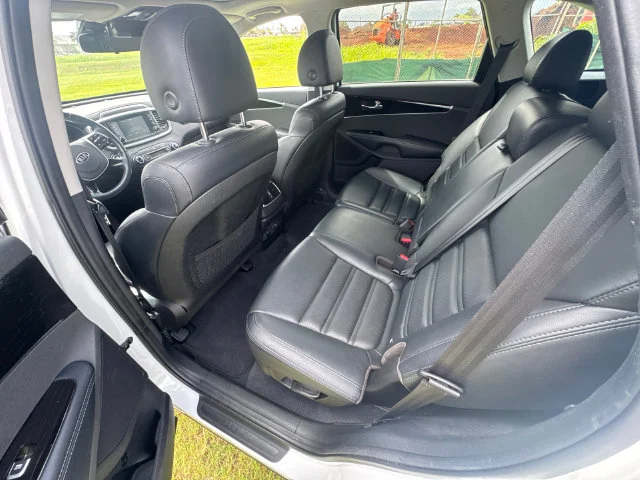 Used 2020 White Kia EX image 15