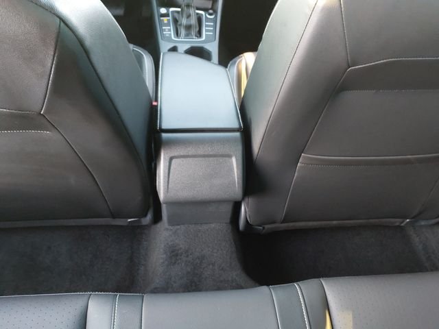 2024 Volkswagen Jetta SE - Photo 25