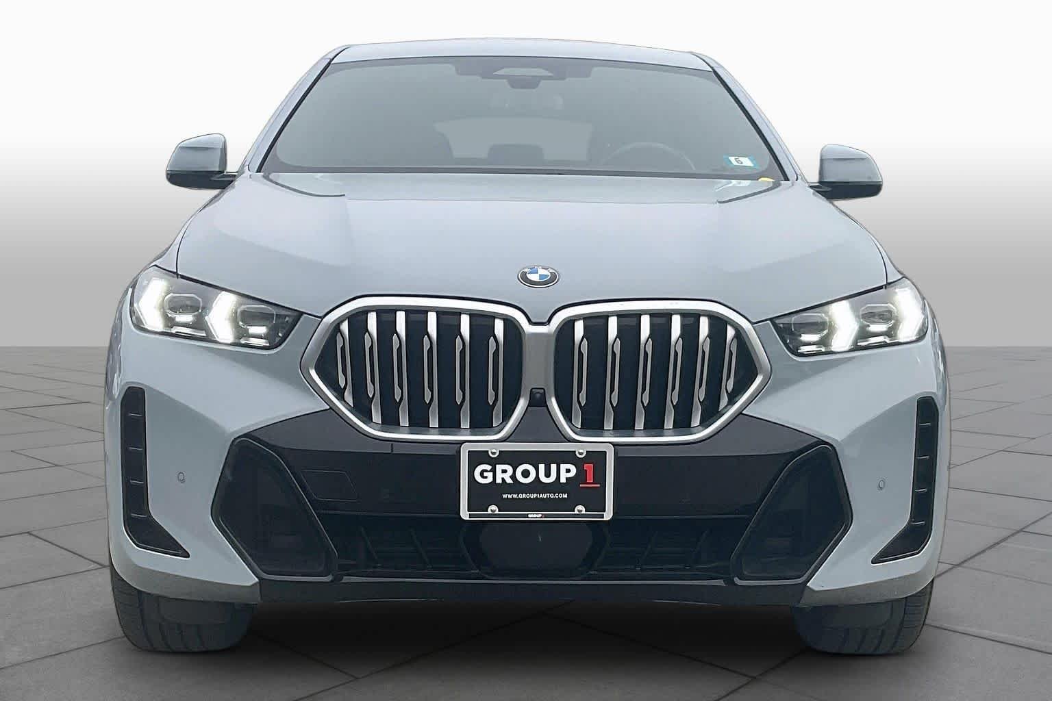 Used 2024 Brooklyn Grey Metallic BMW xDrive40i image 3
