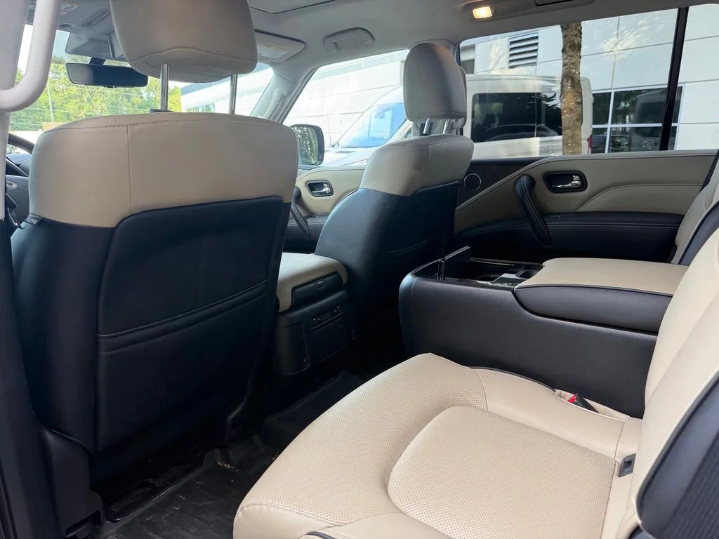 Used 2023 Anthracite Gray INFINITI Premium Select image 14