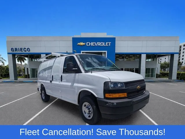 2025 Chevrolet Express Cargo Work Van - Photo 20