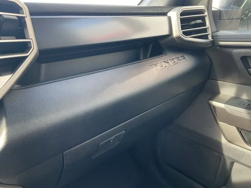 2026 Toyota Tundra SR5 - Photo 17