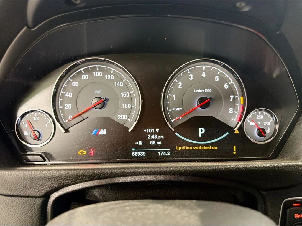 Used 2018 Orange BMW Base image 13