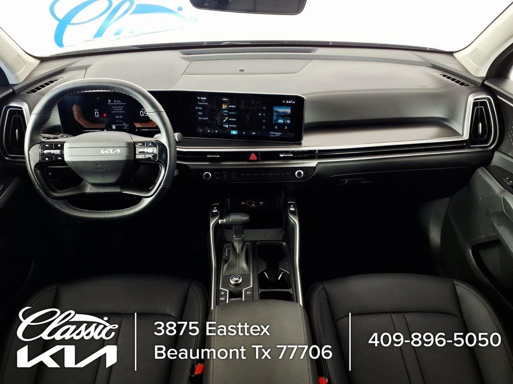 Used 2026 Black Kia EX image 14