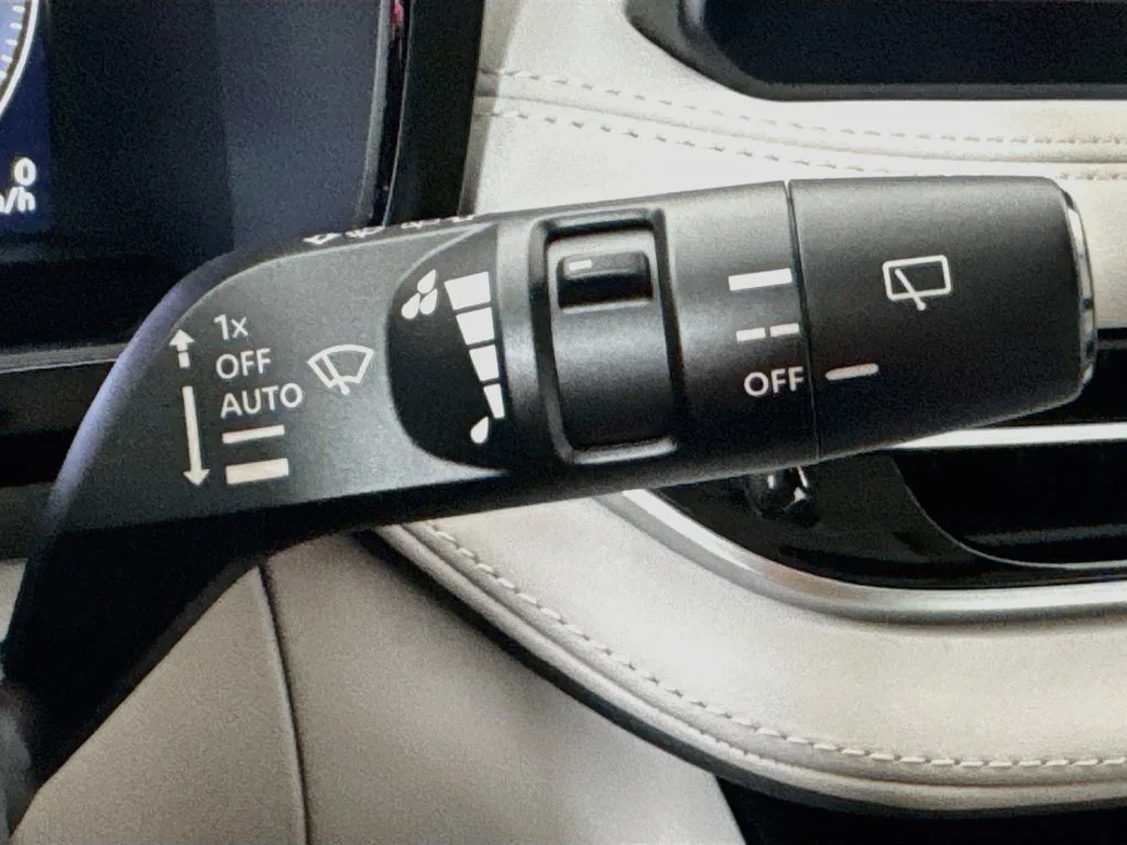 Certified Used 2027 Green INFINITI LUXE image 16