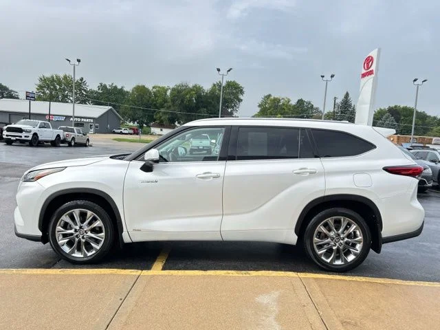 Used 2021 White Toyota Limited image 6