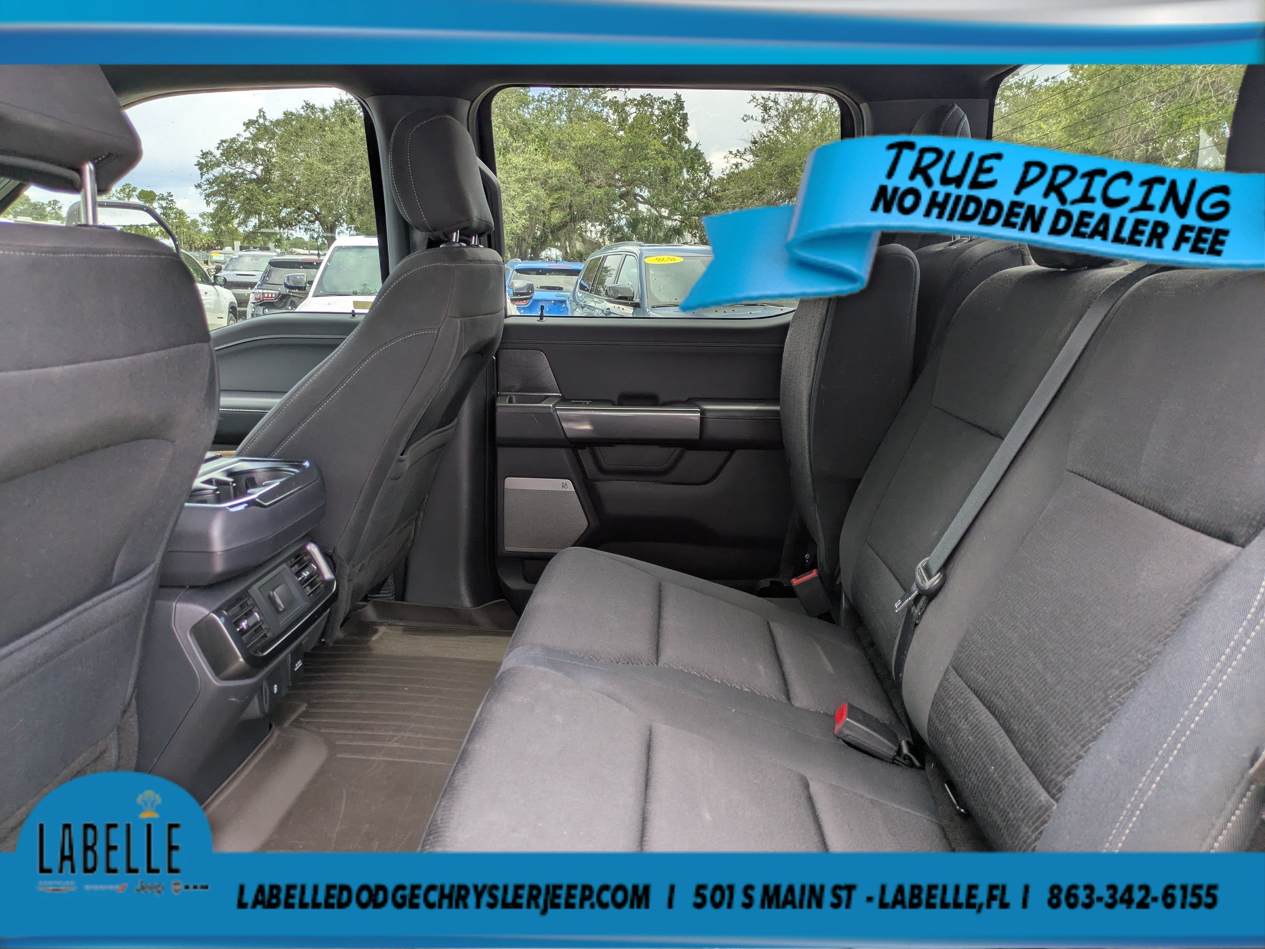 Used 2021  Ford XLT image 12