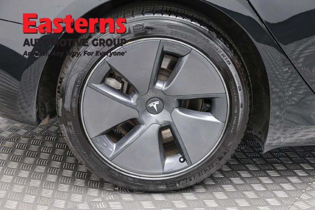 Used 2022 Black Tesla Long Range image 24