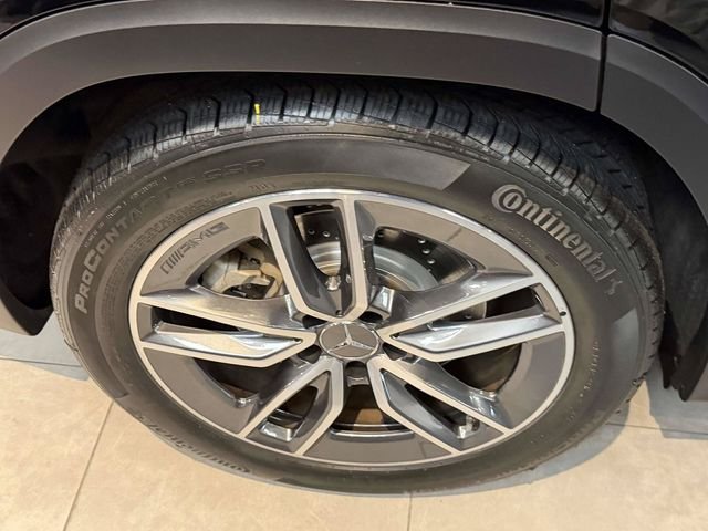 Certified Used 2023  Mercedes-Benz GLB 35 AMG® image 6