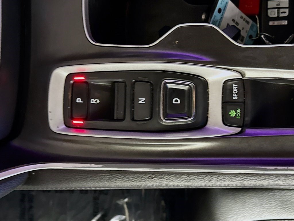 Used 2021 Crystal Black Pearl Honda Touring image 16