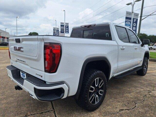 Used 2023 WHITE GMC AT4 image 5