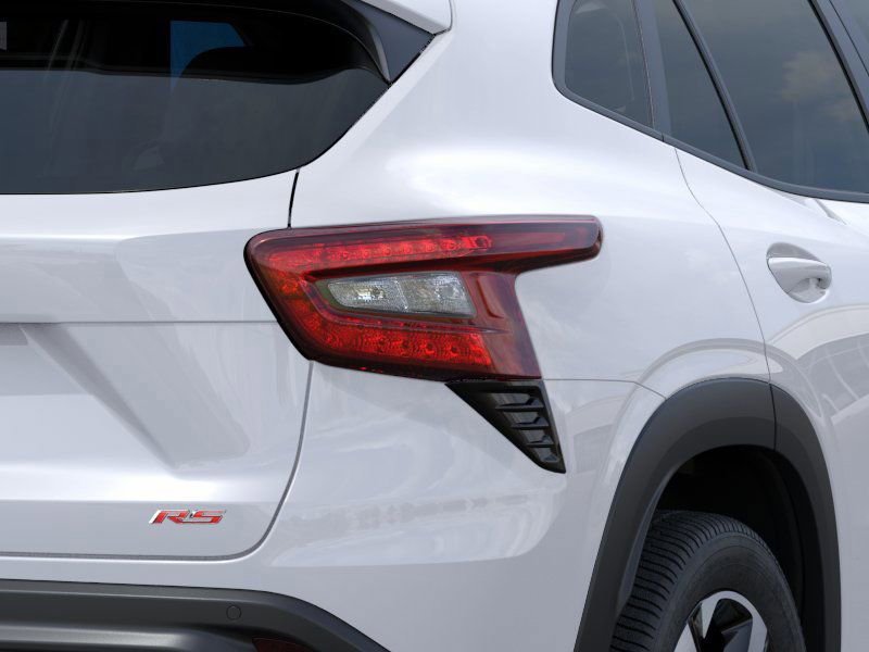 New 2026 Summit White Chevrolet 1RS image 11
