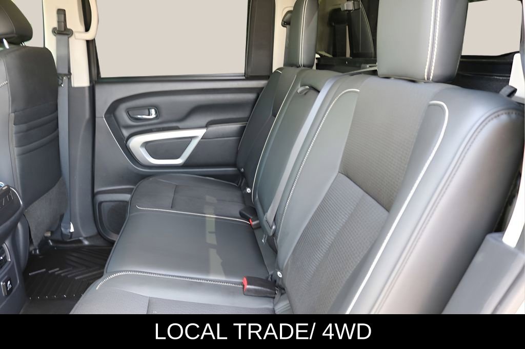 Used 2018 Silver Nissan PRO-4X image 16