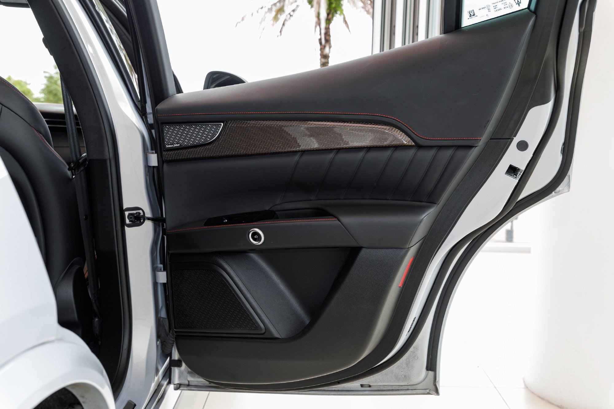 Used 2023 Bianco Astro Metallic Maserati Modena image 38