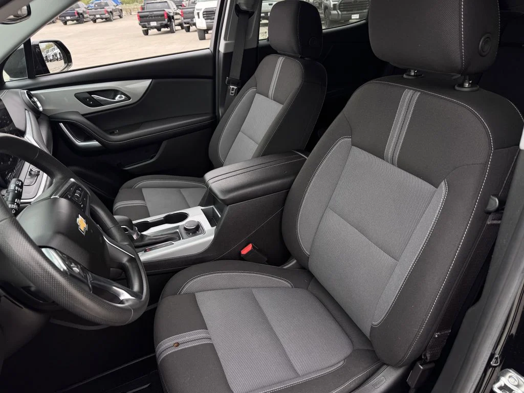 Used 2024 Black Chevrolet LT image 21