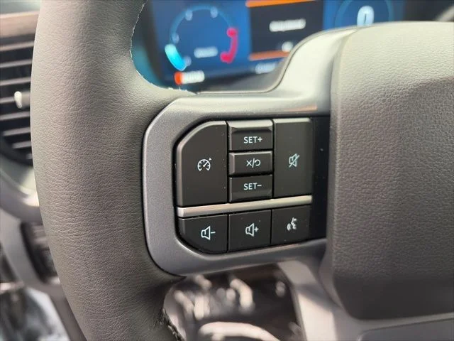 New 2026 Glacier Gray Metallic Tri-Coat Ford F-250® Lariat® image 51