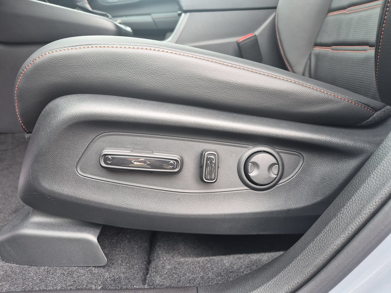 New 2027 Urban Gray Pearl Honda Sport-L Hybrid AWD image 12