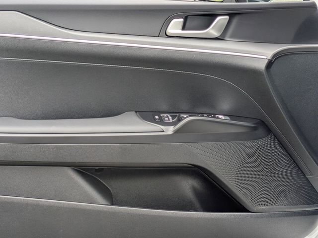 2026 Kia K5 LXS - Photo 10