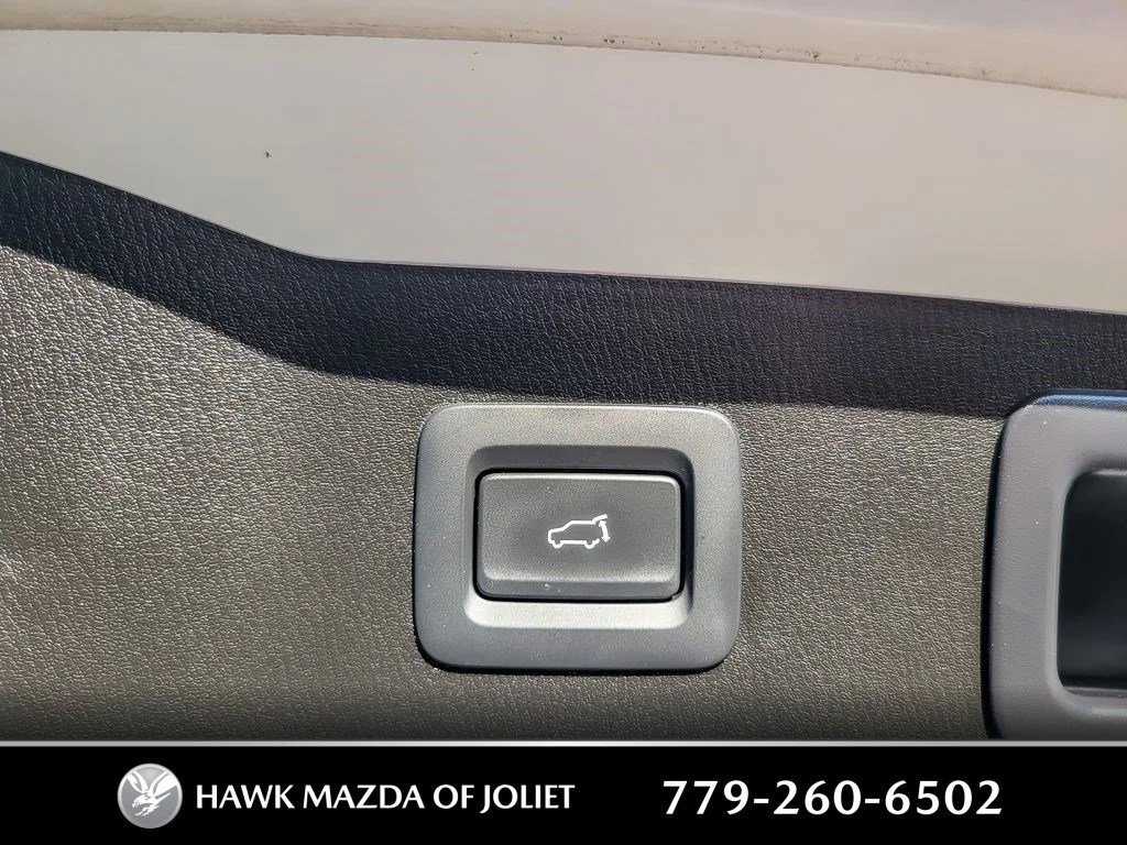 Used 2021 Snowflake White Pearl Mica Mazda Touring image 20