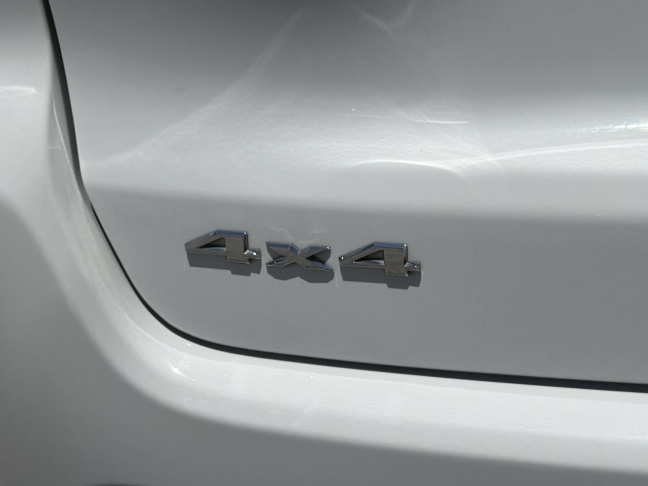 Used 2023 Bright White Clearcoat Jeep Sport image 9