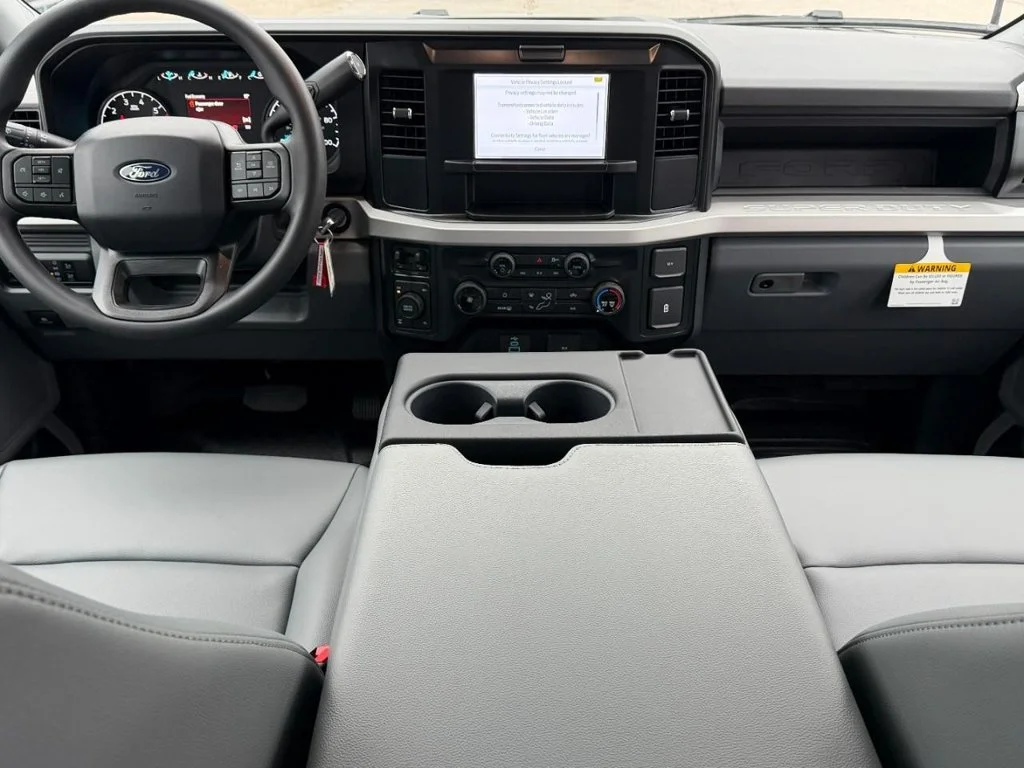 New 2027 Oxford White Ford F-350® XL image 5