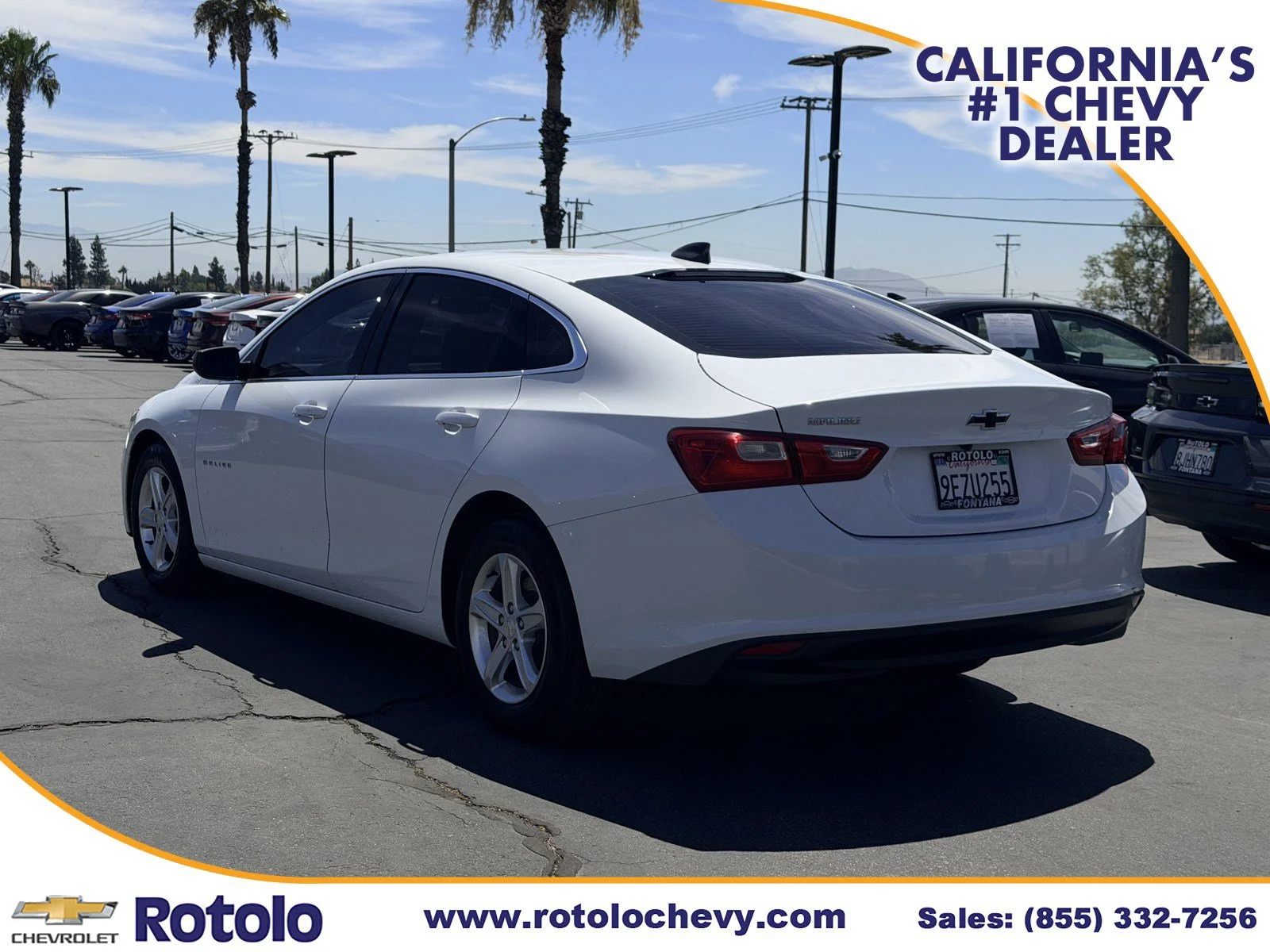 Used 2022 SUMMIT WHITE Chevrolet LS image 4