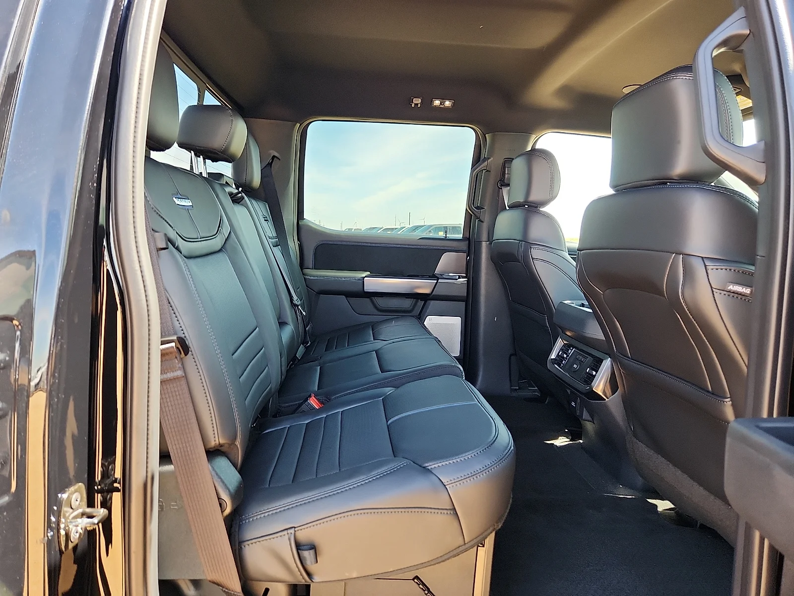 New 2026 Agate Black Metallic Ford F-250® Platinum® image 19