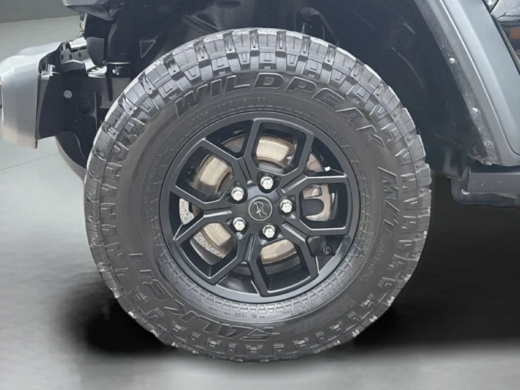 Used 2025 Black Jeep Willys image 34