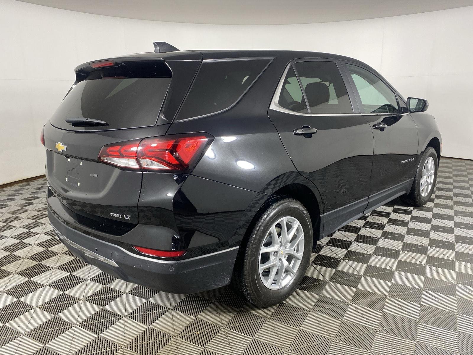 Used 2024 Mosaic Black Metallic Chevrolet LT image 7