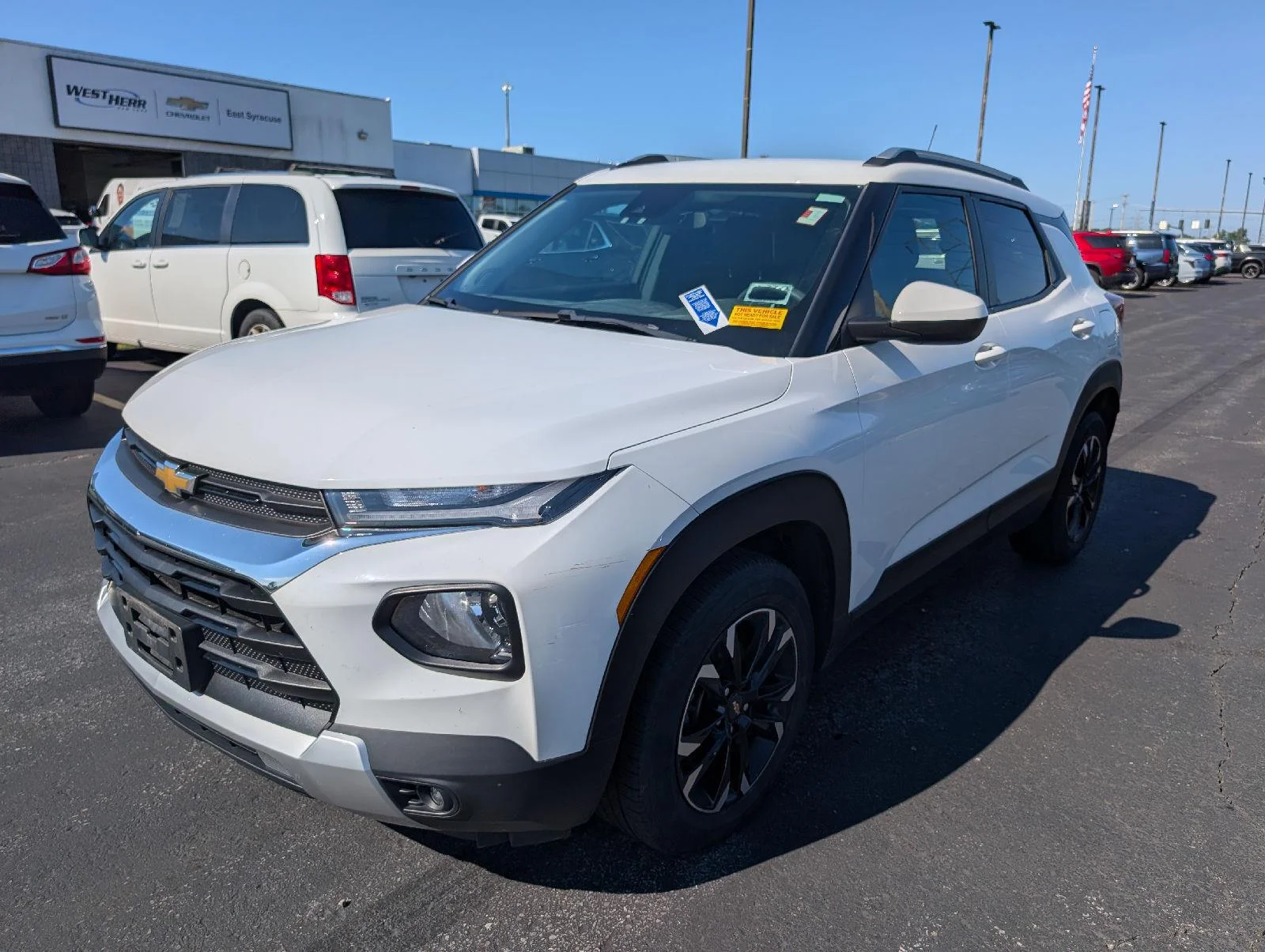 Used 2022 Summit White Chevrolet LT image 4